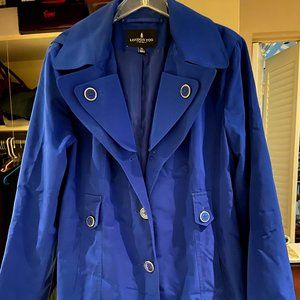 Trench coat